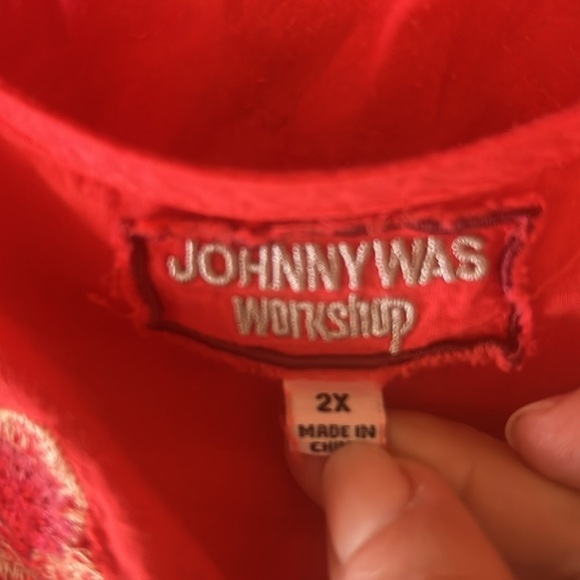 JOHNNY WAS sonya popover blouse red Hawaiian 2XL - Picture 6 of 10